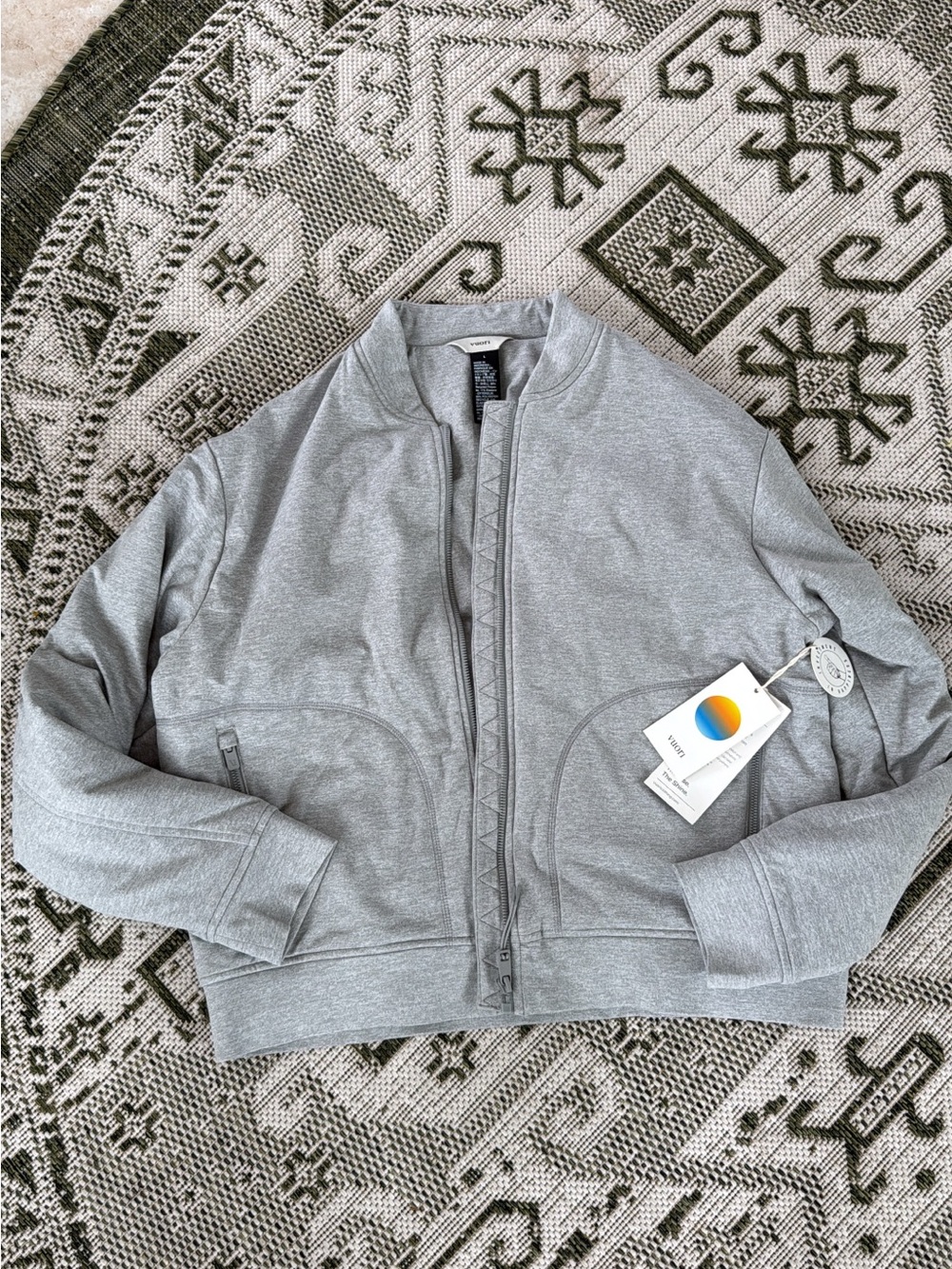 NWT Vuori Cloudknit Halo Basin Bomber Jacket, L.